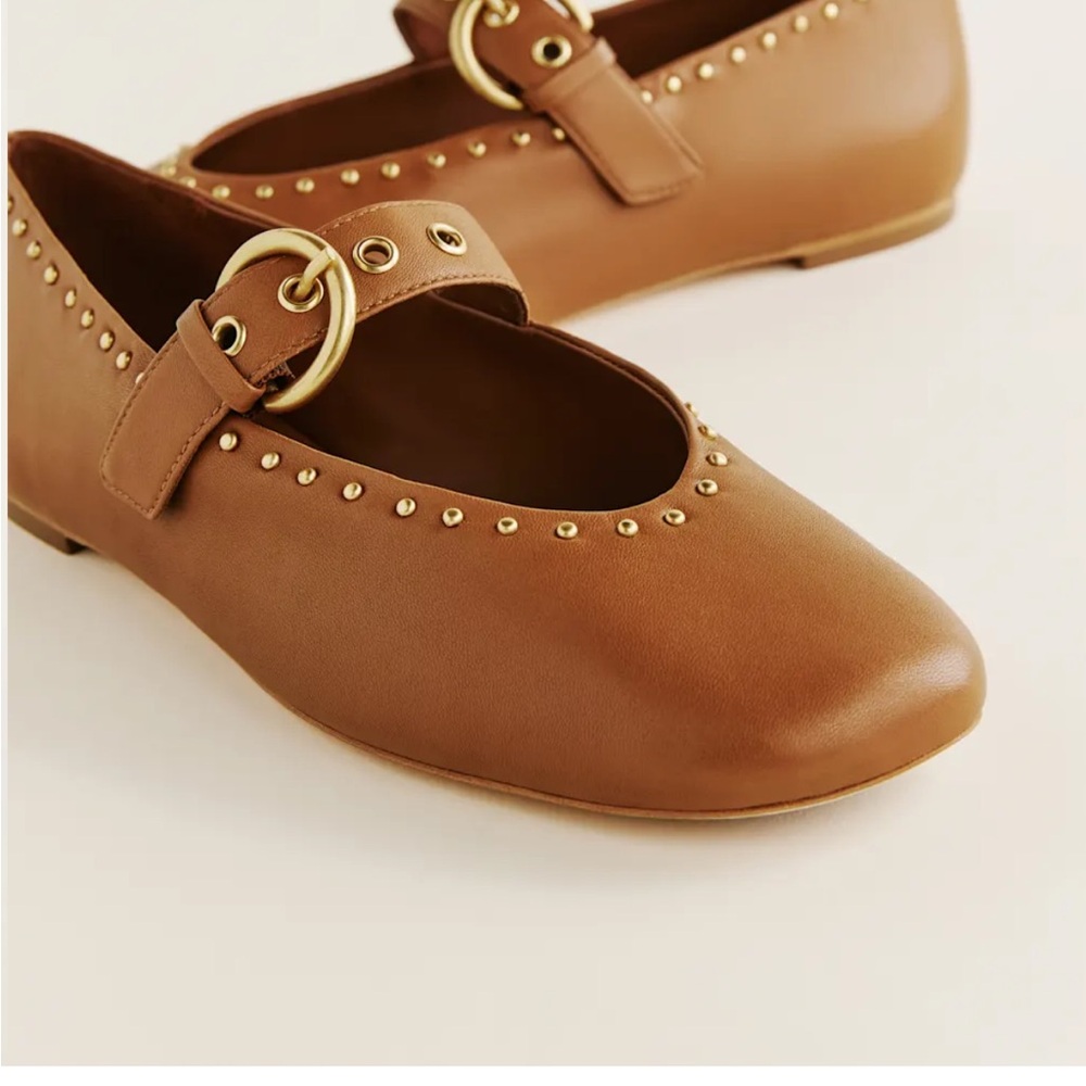 New in box Reformation size 6.5 Bethany Studded Rum Leather ballet flats - Picture 5 of 6